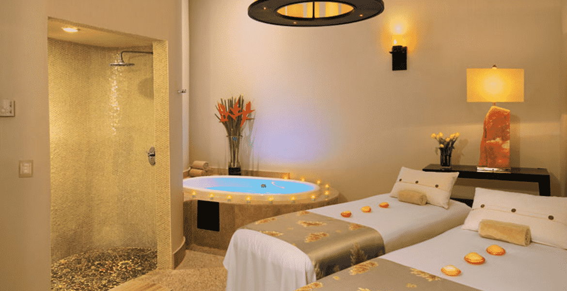 resort-spa-massage-tables