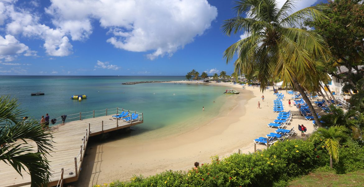 crescent-shaped-beach-windjammer-landing-resort-st-lucia