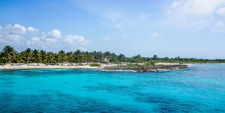 turquoise-water-cozumel-mexico-beach