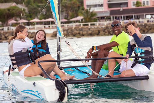 people-sailing-barbados