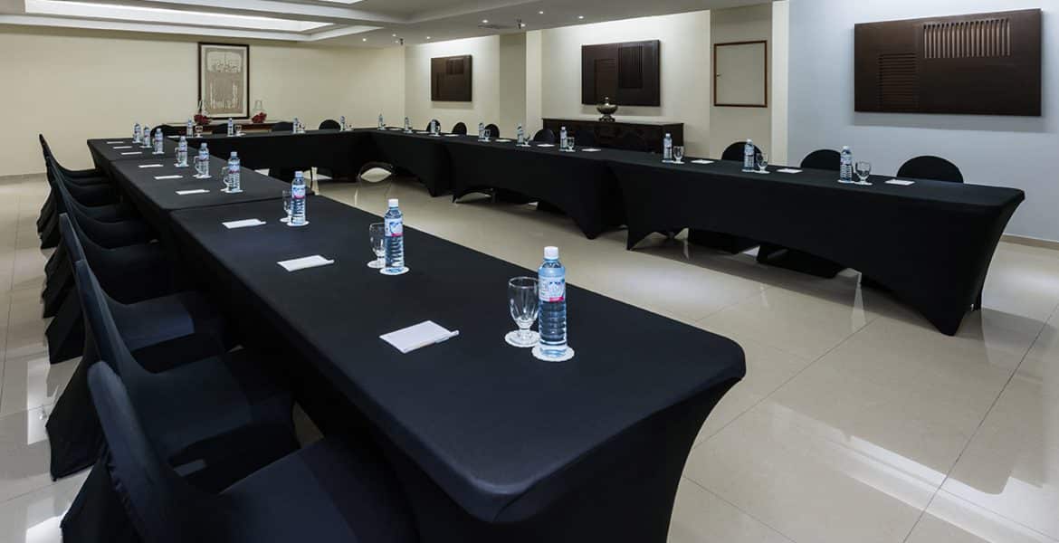 conference-room-barcelo-aruba-hotel