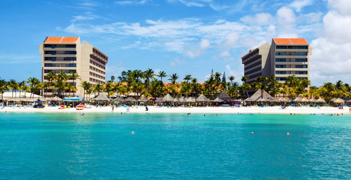 beach-view-barcelo-aruba-hotel