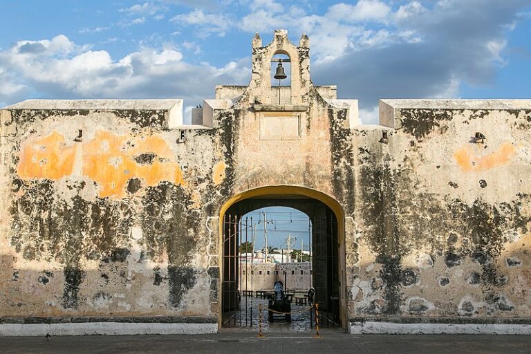 ancient-gate-campeche-mexico