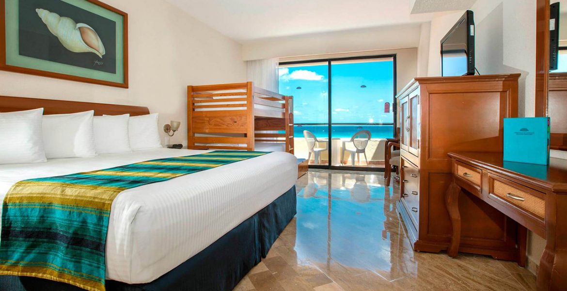 resort-suite-with-ocean-view-balcony-one-bed
