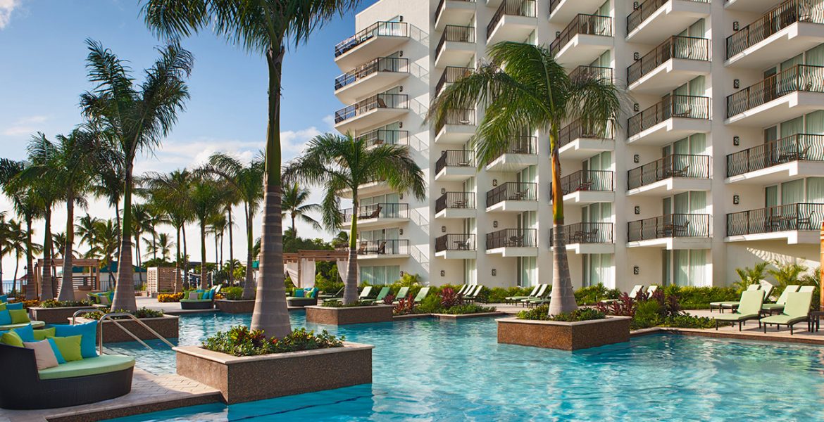 pool-Aruba-Marriott-Resort-Stellaris-Casino