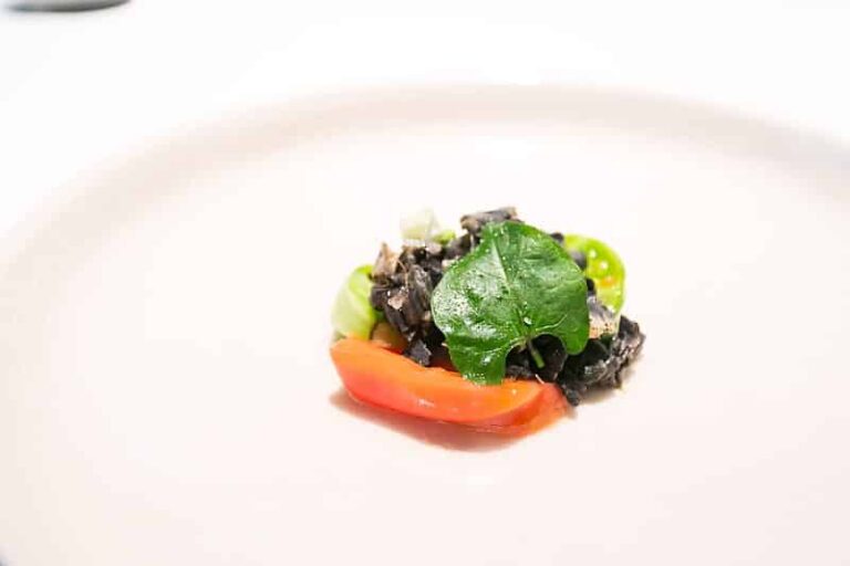 romeritos-over-salad