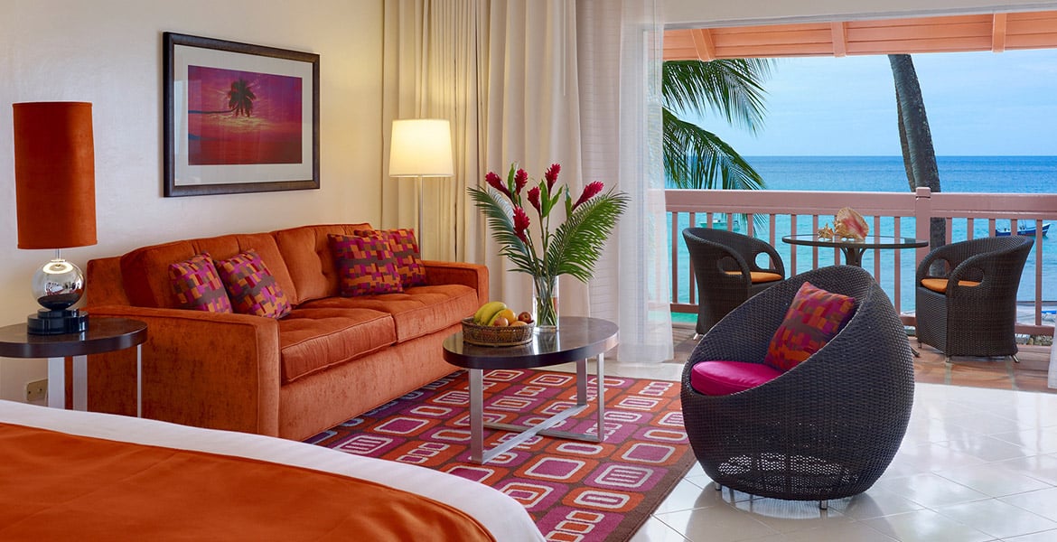 suite-Crystal-Cove-by-Elegant-Hotels