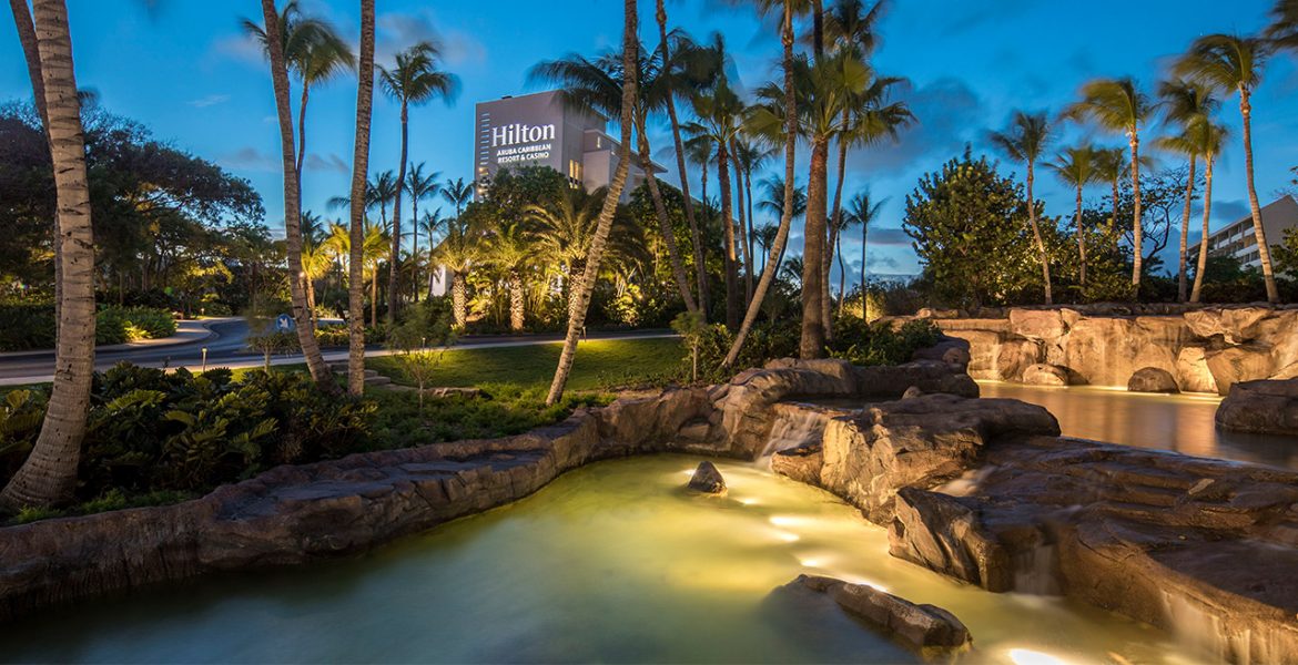 entrance-sunset-Hilton-Aruba-Caribbean-Resort-Casino