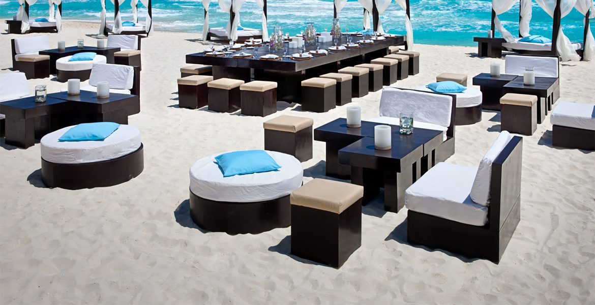 beach-seating-jw-marriott-cancun-mexico-beach-resort