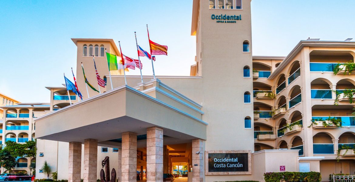 entrance-occidental-costa-cancun-beach-resort