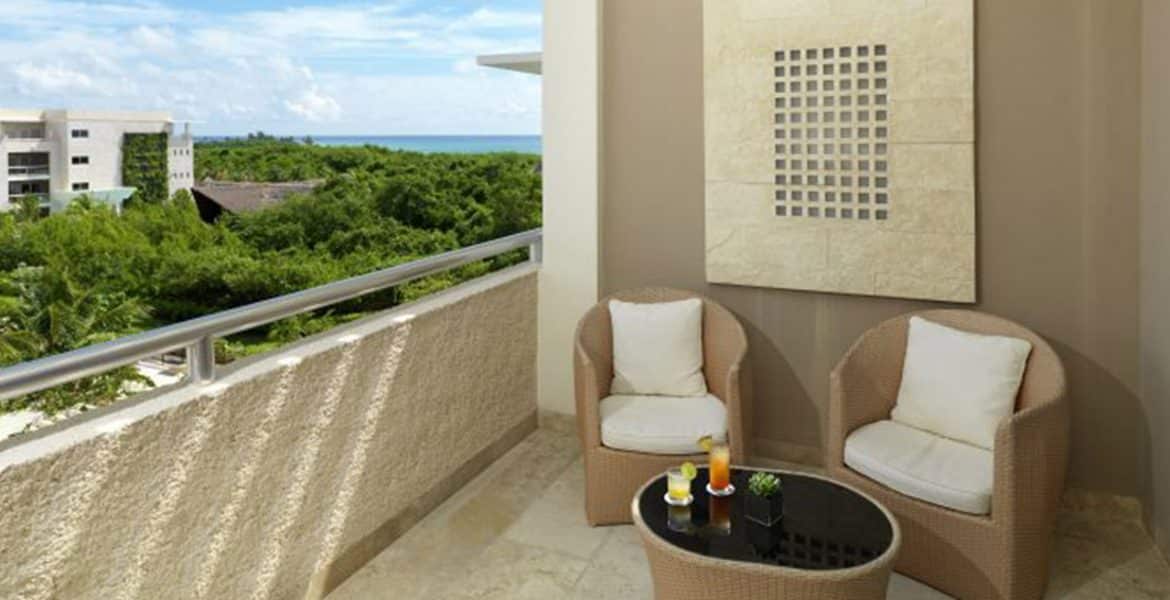 balcony-Paradisus-La-Perla-Playa-Del-Carmen