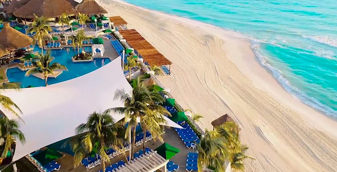 aerial-view-Royal-Solaris-Cancún-All-Inclusive