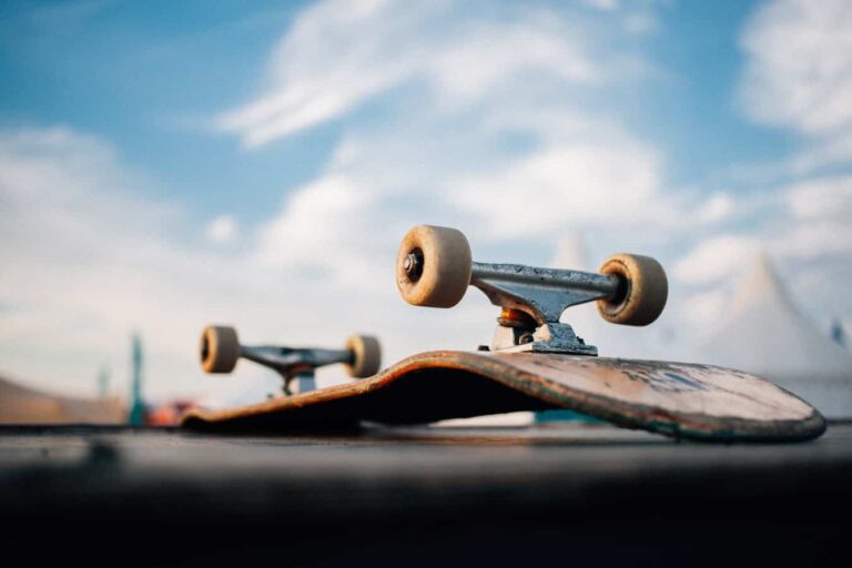 take-kids-to-black-pearl-skate-park-on-vacation-in-cayman-islands