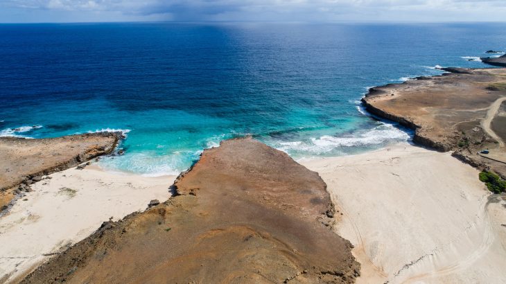 dos-playa-beach-arikok-national-park-aruba