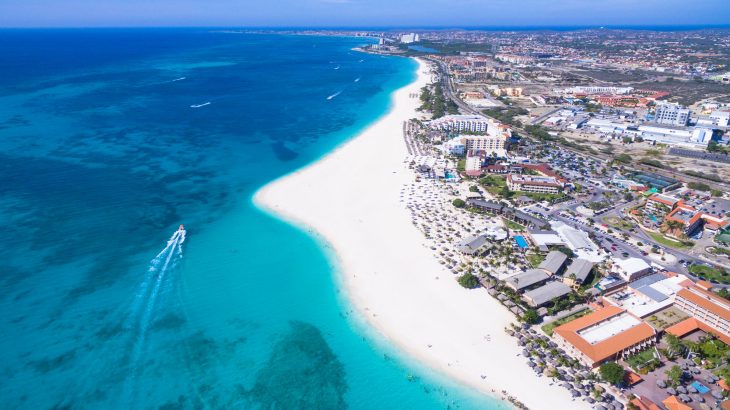 aerial-view-aruba-beach-hotel-zone