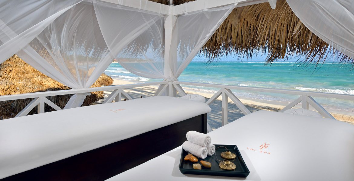 beachfront-massage-tables-reserve-at-paradisus-punta-cana