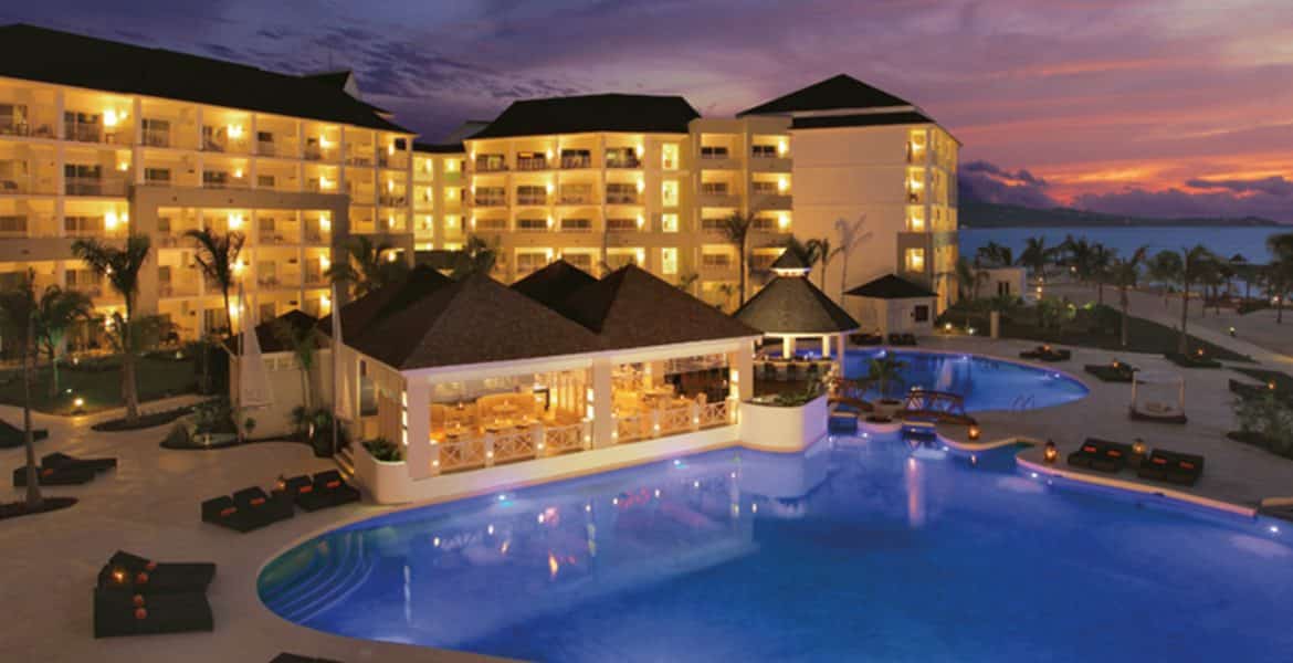 hotel-pool-sunset-secrets-st-james-montego-bay-jamaica