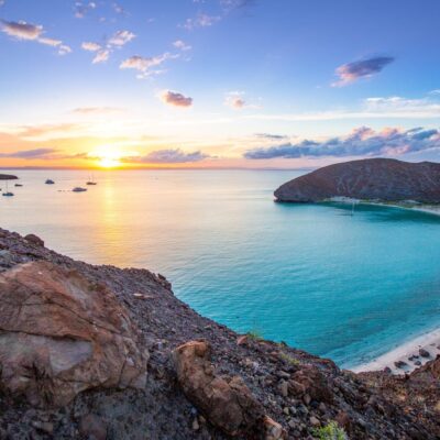 Playa Balandra Beach Guide: Mexico’s Otherworldly Natural Swimming Pool 