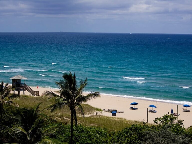 beach-ocean-sand-water