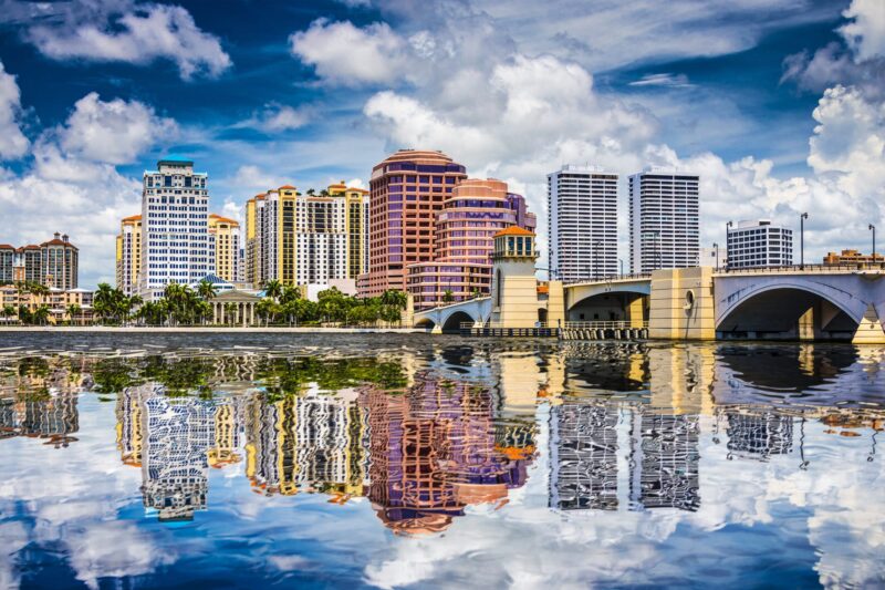 west-palm-beach-florida-skyline