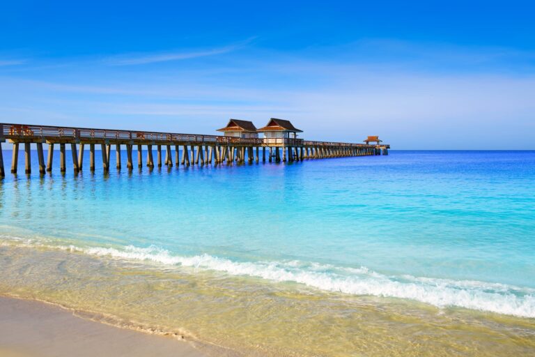 naples-beach-florida-most-affordable-beaches