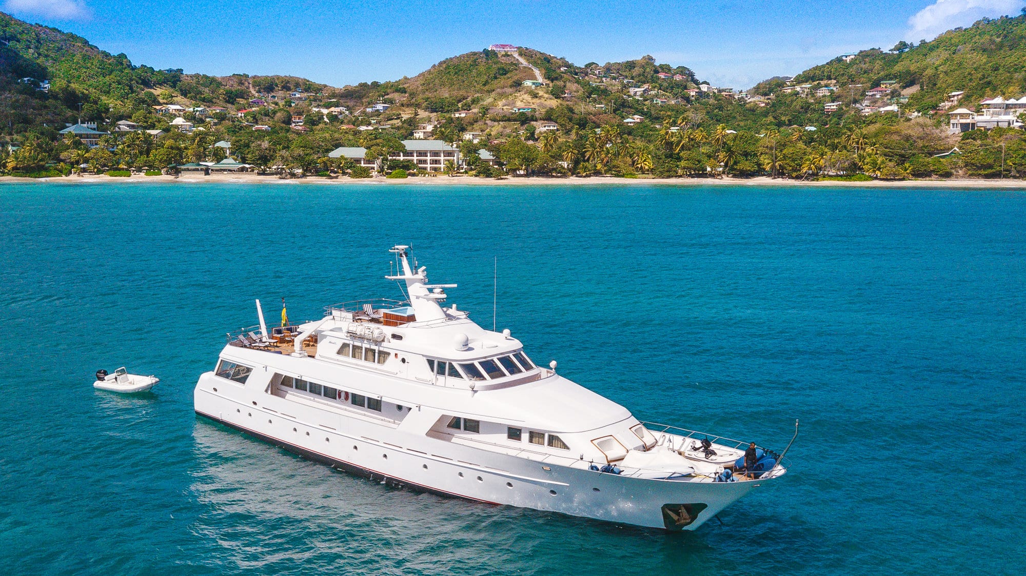 Calling All High Rollers, You Can Rent a Yacht at This Caribbean Beach