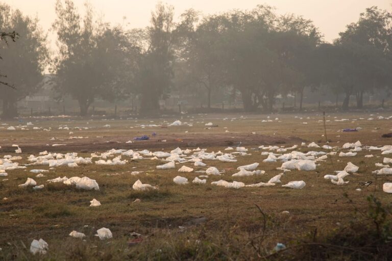 scary-facts-plastic-pollution-field-plastic-bag-waste