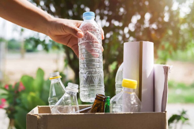scary-facts-plastic-pollution-recycling