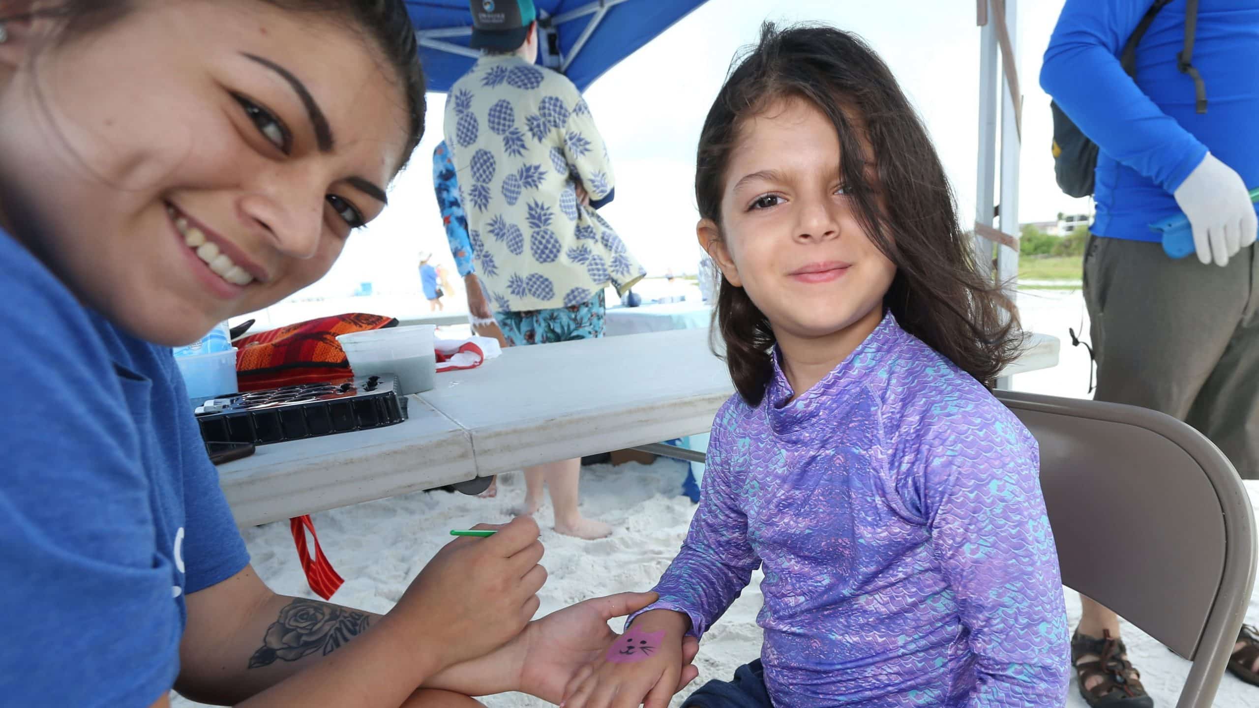http://beach.com%20world%20oceans%20day%20beach%20cleanup%20event