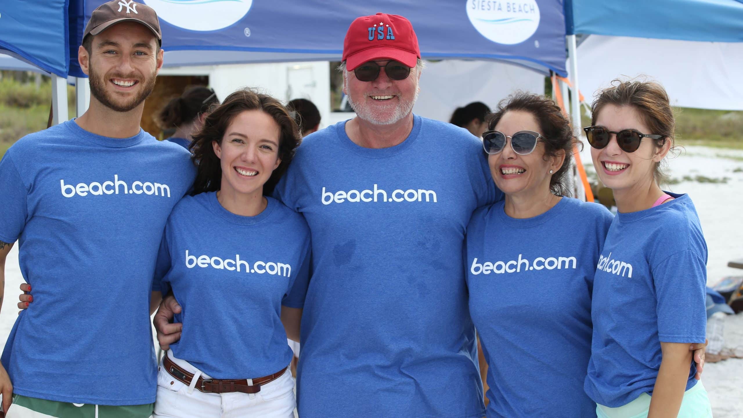 http://beach.com%20world%20oceans%20day%20beach%20cleanup%20event