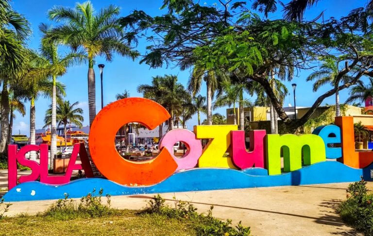 sign in Cozumel