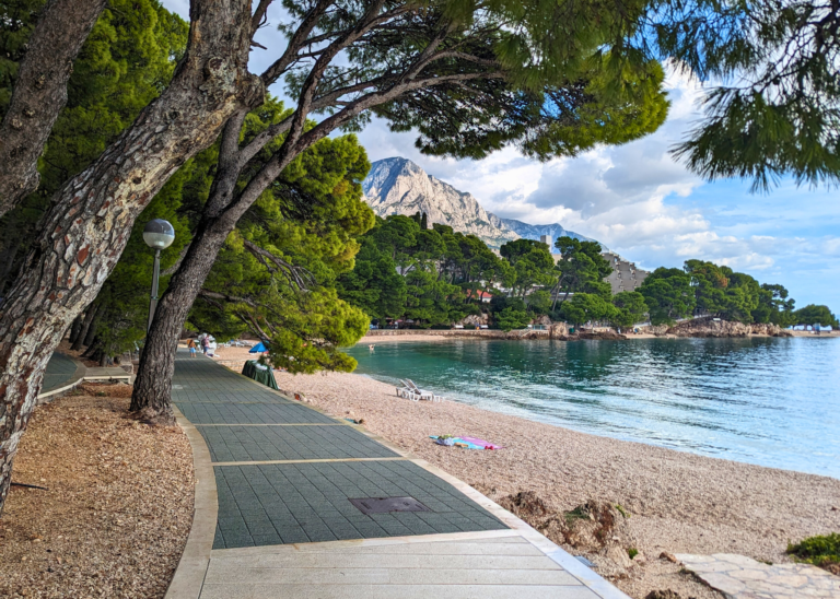 Walkway to Punta Rata beach