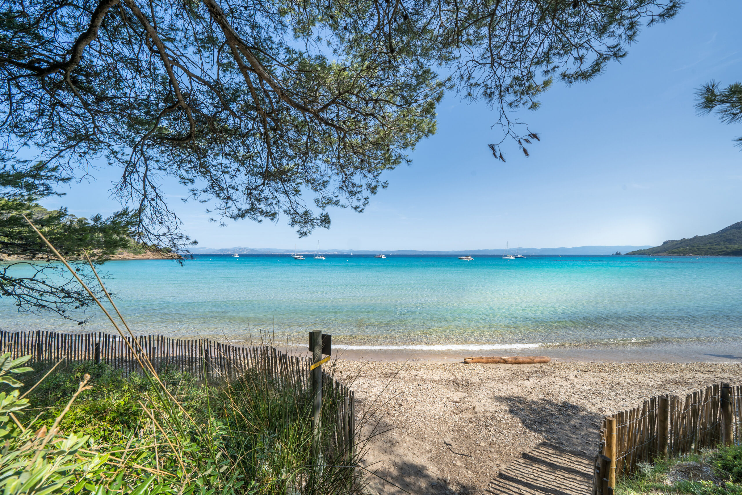 The Official Guide to South of France's Best Beaches