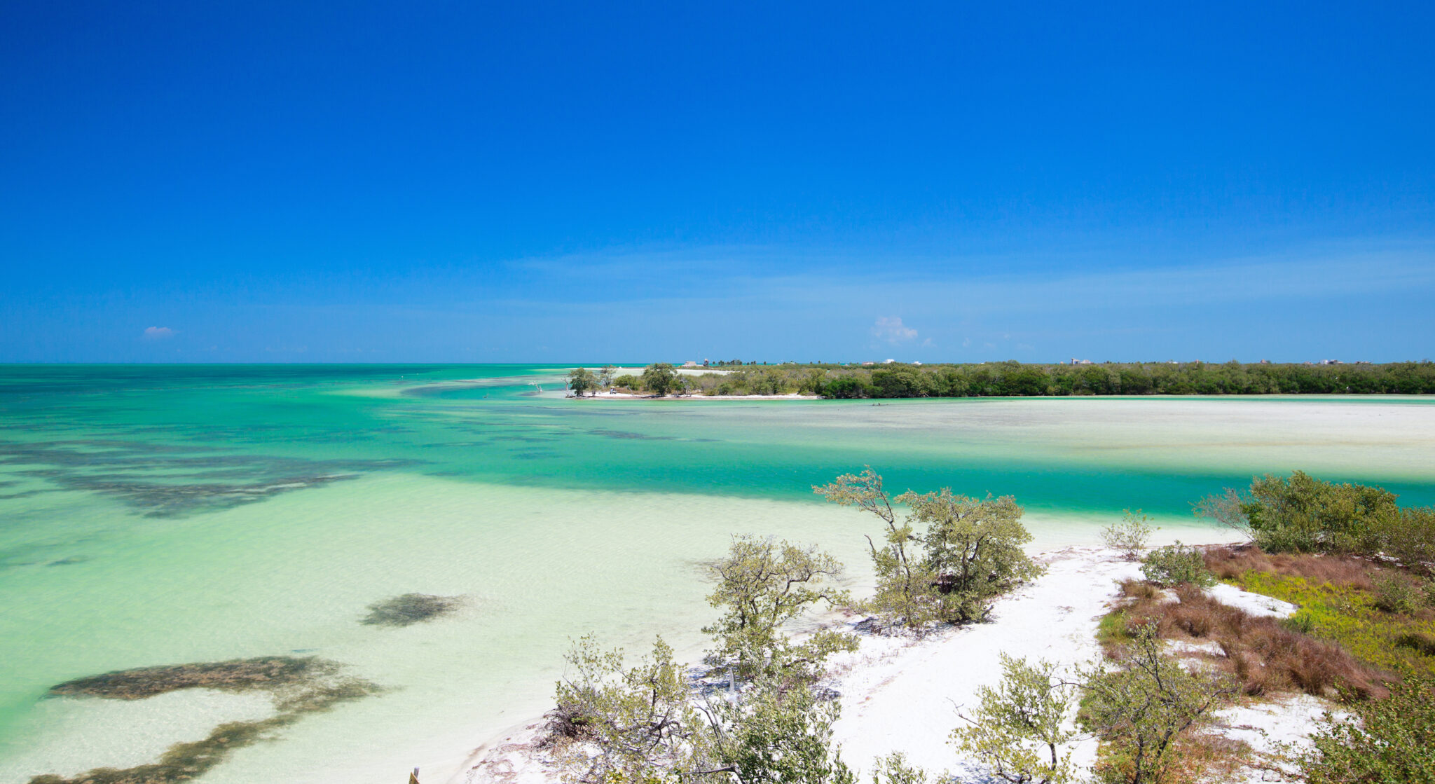 The Best Beach Towns in Mexico for Couples—Romantic Escapes Without the Crowds