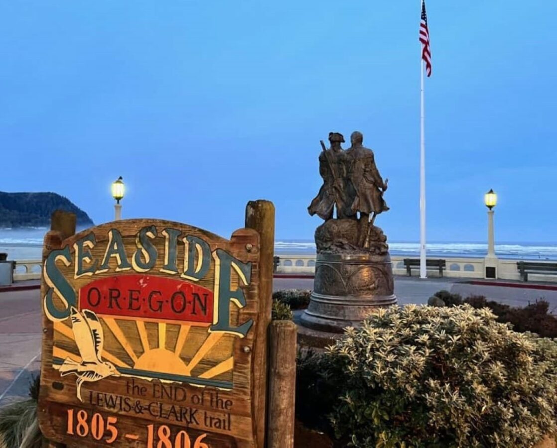Seaside Oregon Lewis and Clark sign and statue.