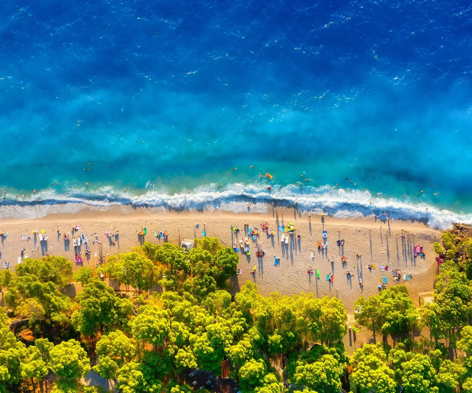 Coastal Stays, Curated for You