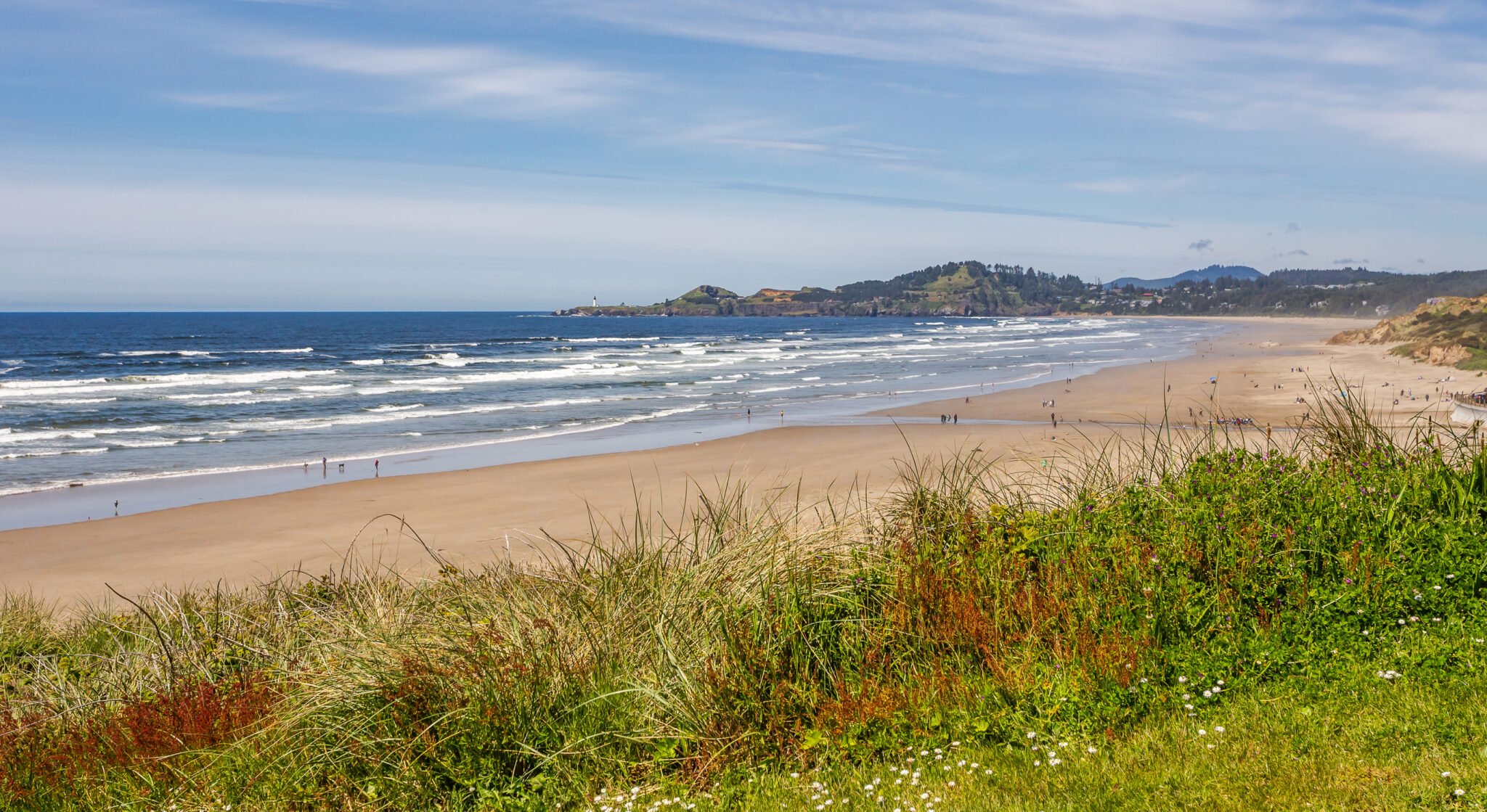 12 Best Pacific Northwest Beach Towns for a Summer Coastal Getaway