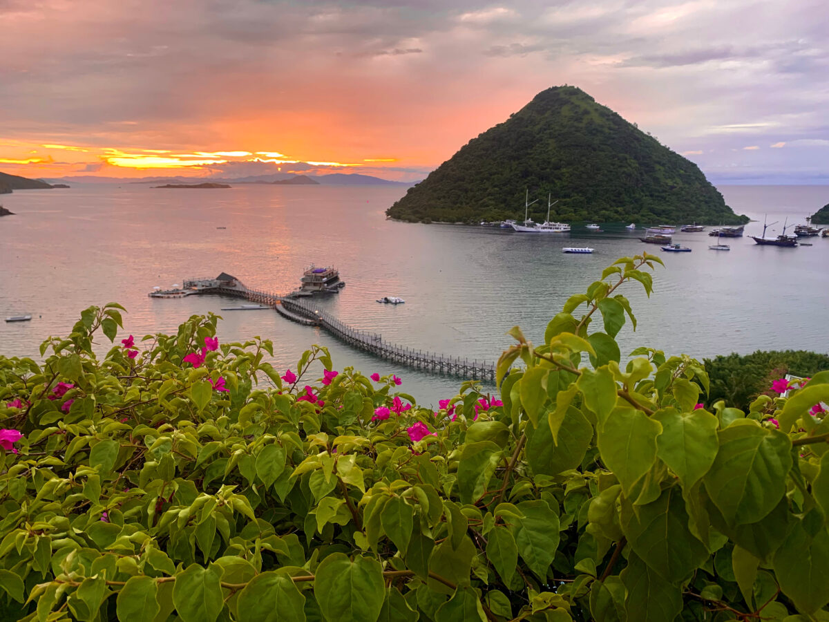 Waecicu Beach, Flores.