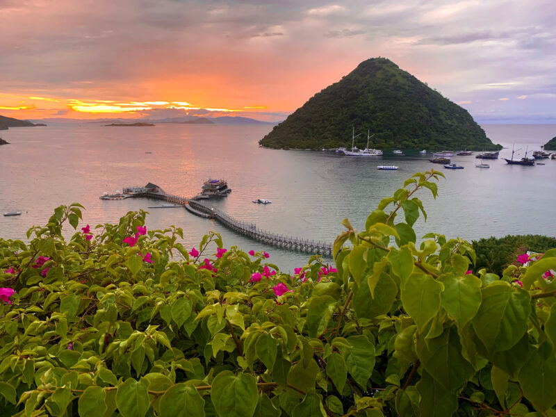 Waecicu Beach, Flores.