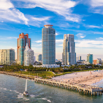 6 Best New Year’s Eve Beach Parties Around the World—From Copacabana to Cancún