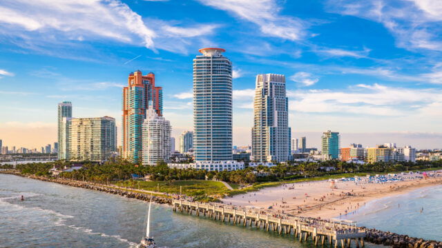 6 Best New Year’s Eve Beach Parties Around the World—From Copacabana to Cancún