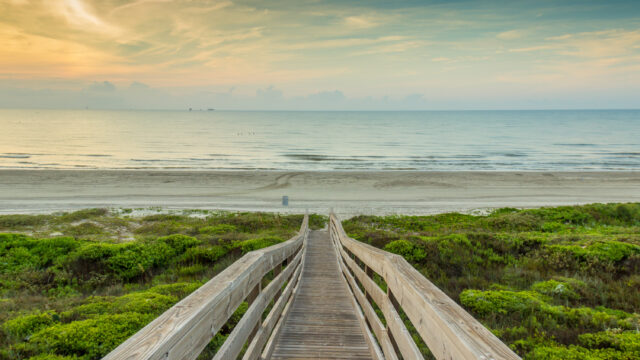 The Best Beach Towns in Texas for Sun, Seafood, and Coastal Charm