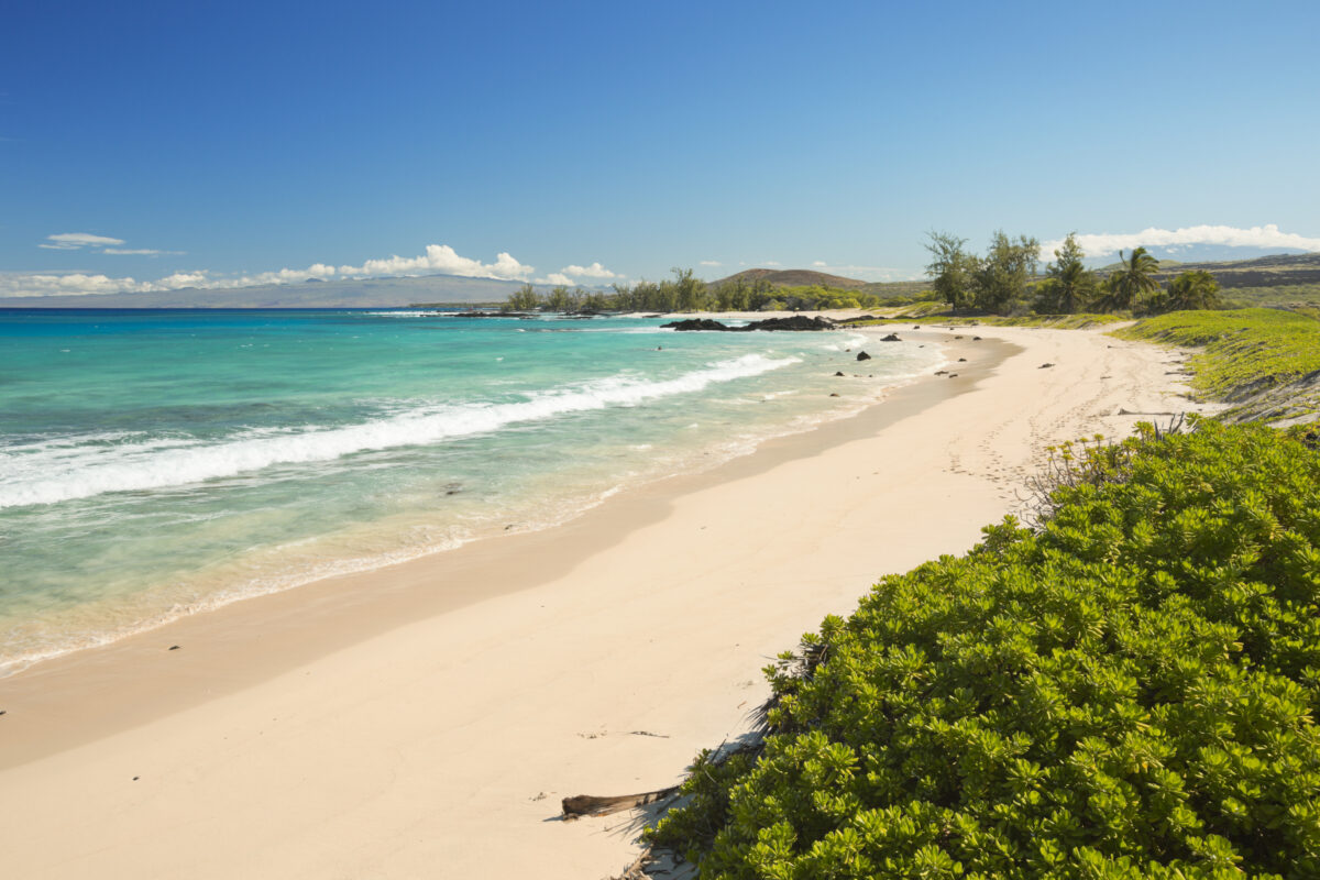 Makalawena Beach in Hawaii, USA.