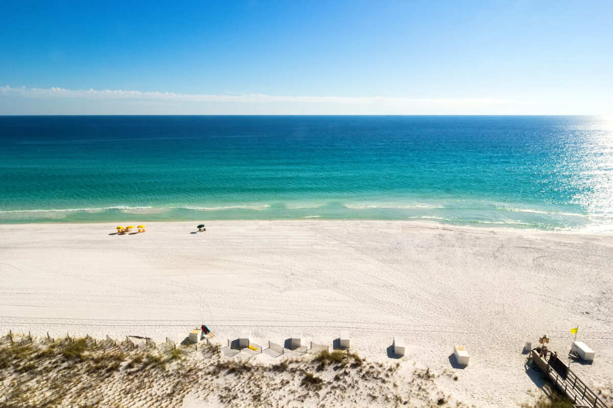 Emerald waters of Miramar Beach in Destin, Florida, USA.