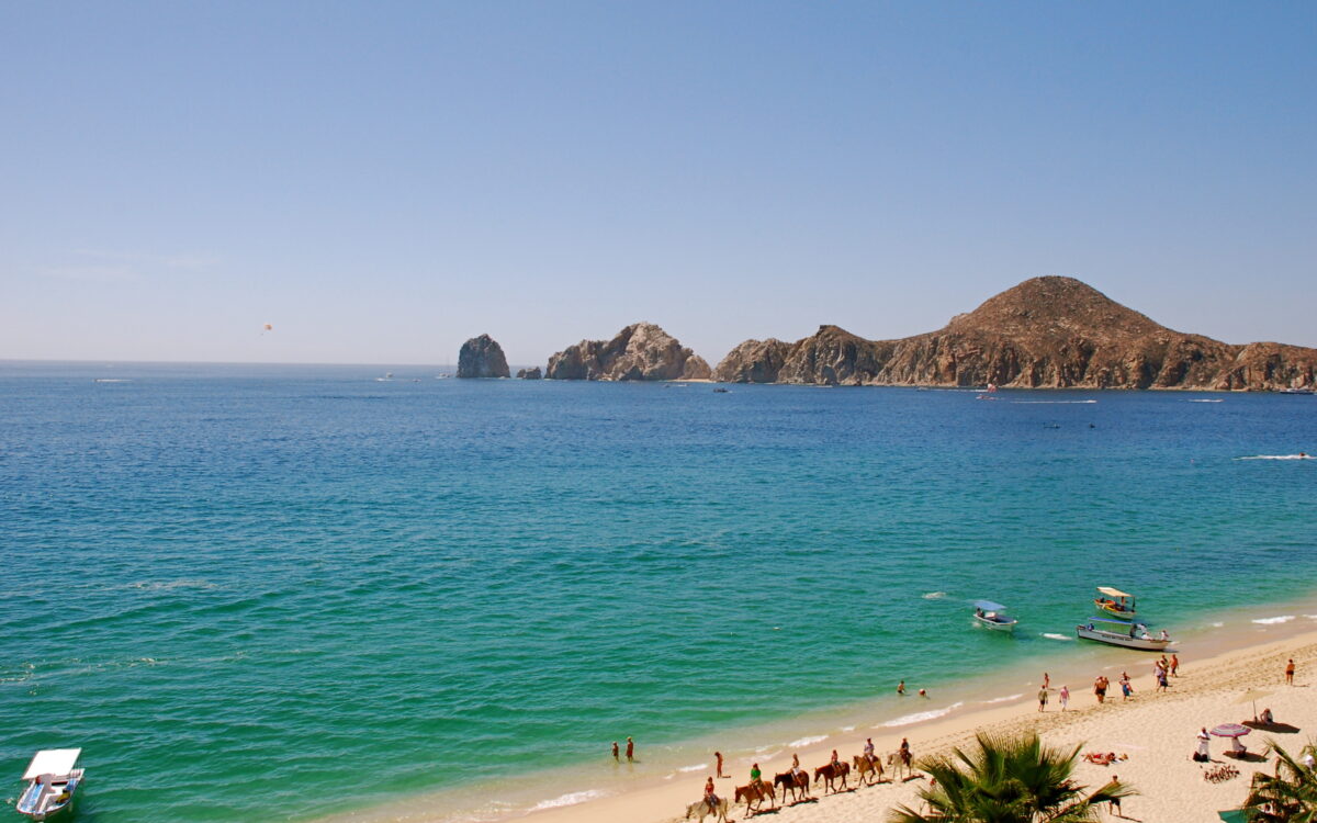 Medano Beach, Cabo view of Lands End
