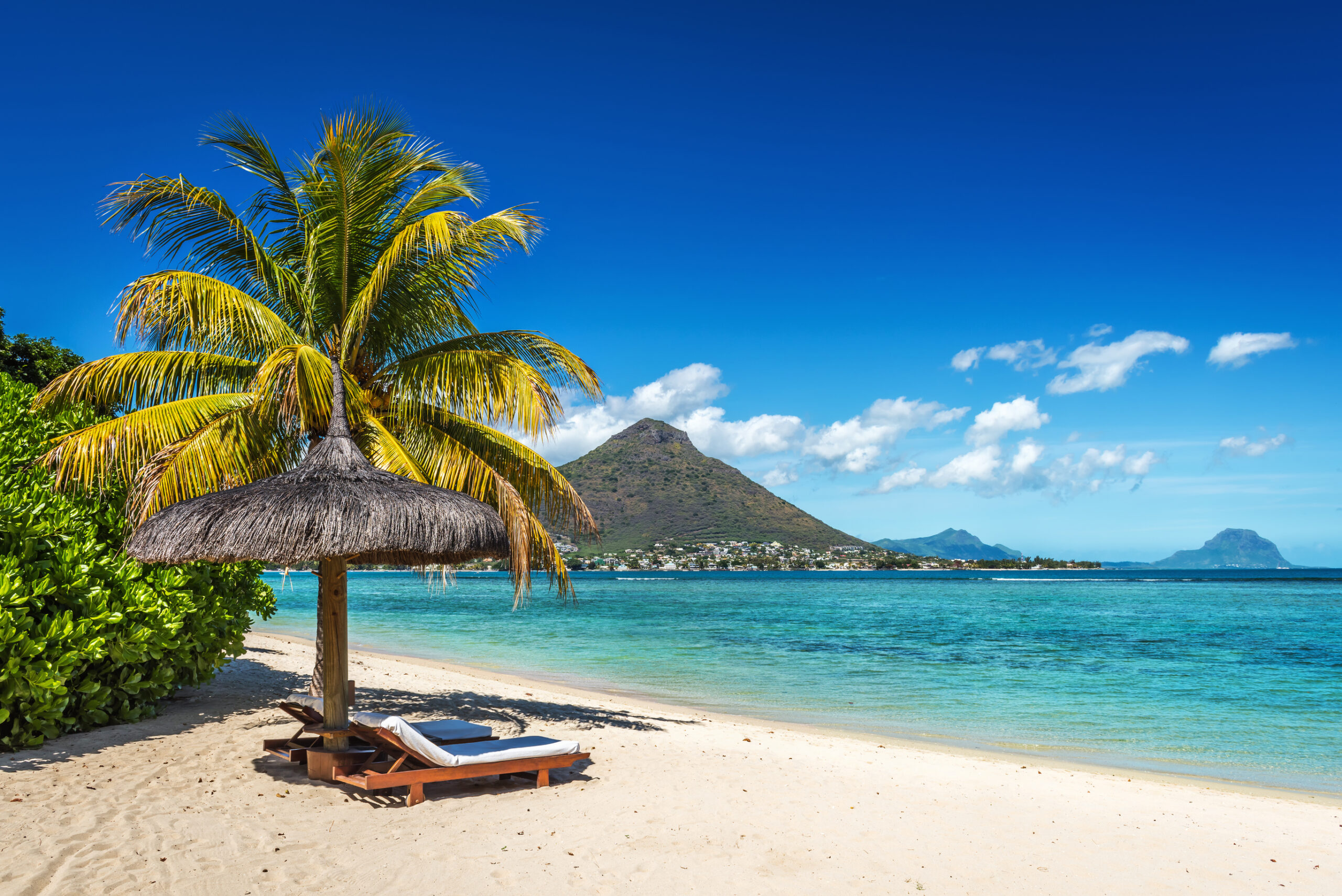 TripAdvisor Says This Island Tops the World for Honeymoons—and It’s Not in the Caribbean