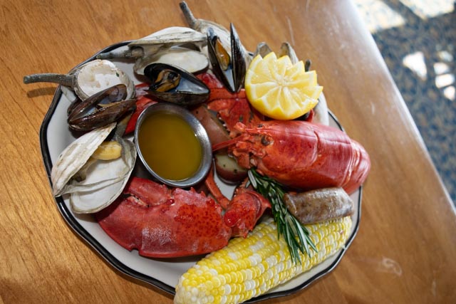 Waterfront Restaurant at The Lighthouse Inn