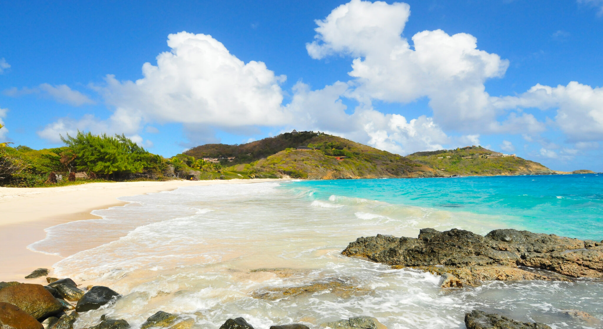 This Private Caribbean Island Is a Celeb Favorite—And You Can Actually Stay There