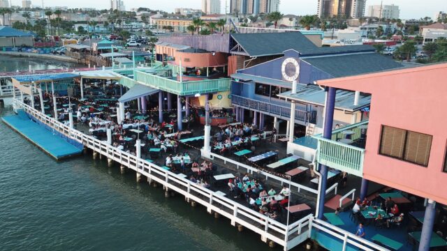 Where to Eat on the Texas Coast: Best Restaurants With a View