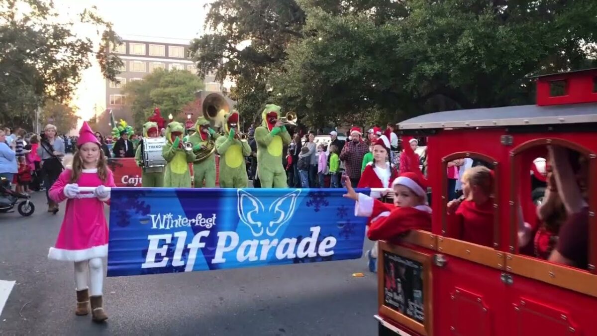 pensacola elf parade